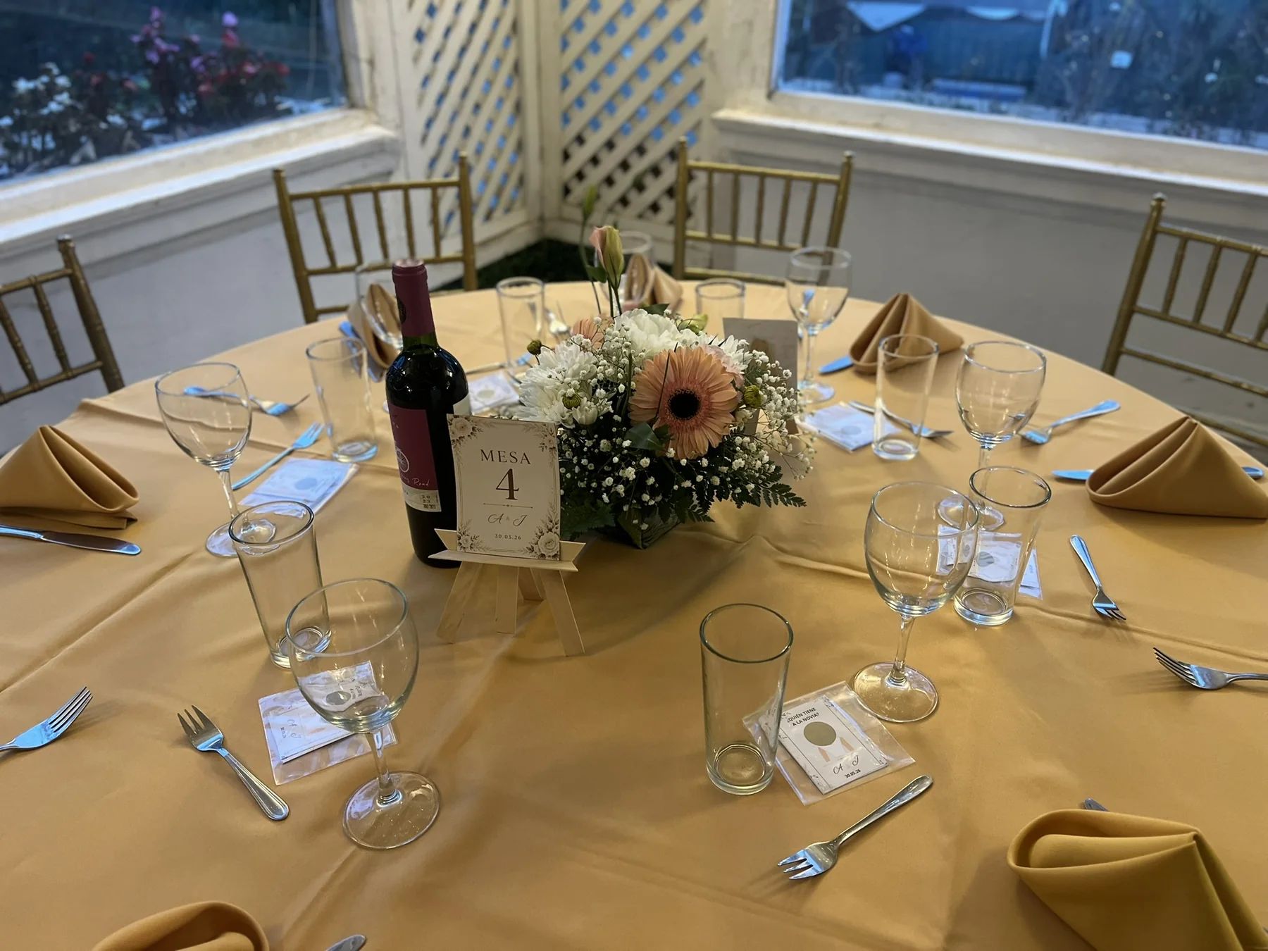Detalle de mesa de matrimonio